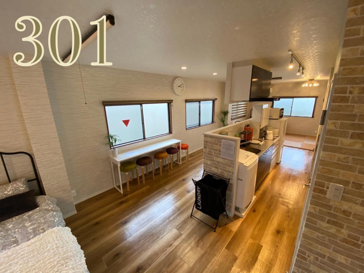 Guest House Apple Osaka Exterior photo